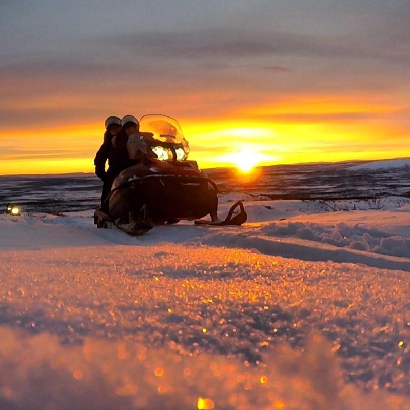 Máttaráhkká Northern Light Lodge Kiruna község Kültér fotó
